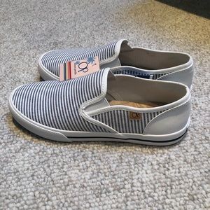 Darling Op Ocean Pacific women’s slip on shoes….NWT!